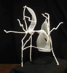 LILI_WHITE_TRIGRAM_wood_wind